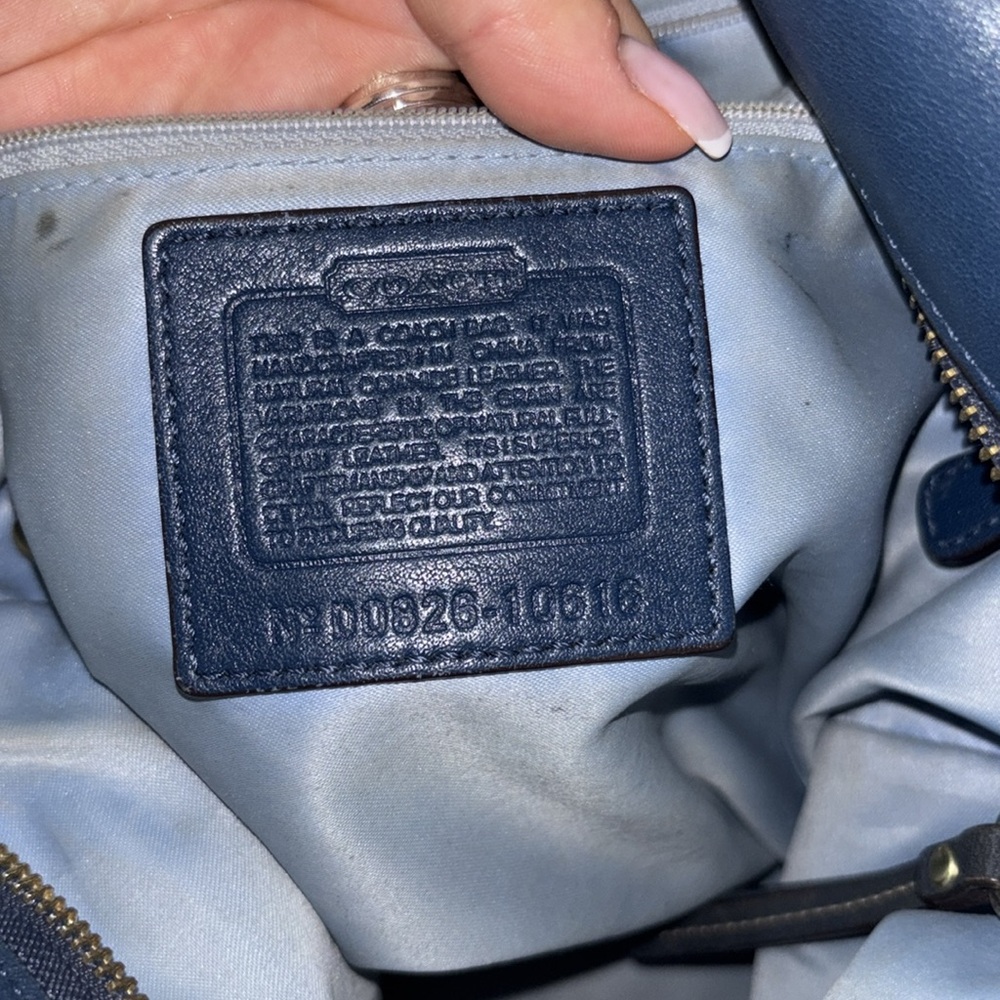 Blue Coach purse - Picture 4 of 5